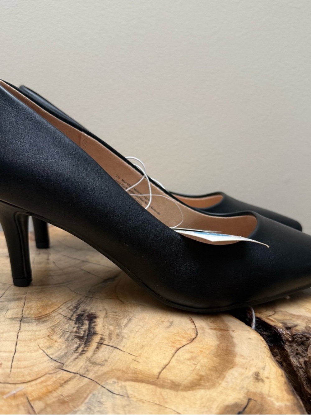 a new day Black Pointed Toe Memory Foam Pumps - Picture 2 of 6